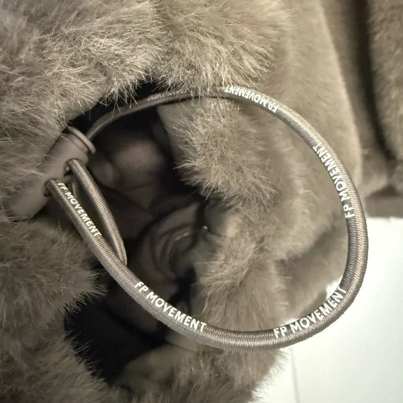 NWT Free People Alpine Faux Fur Half Zip - Picture 7 of 8